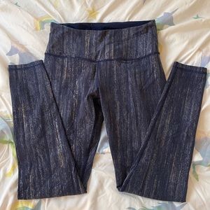 Victoria Sport Workout Leggings - Small